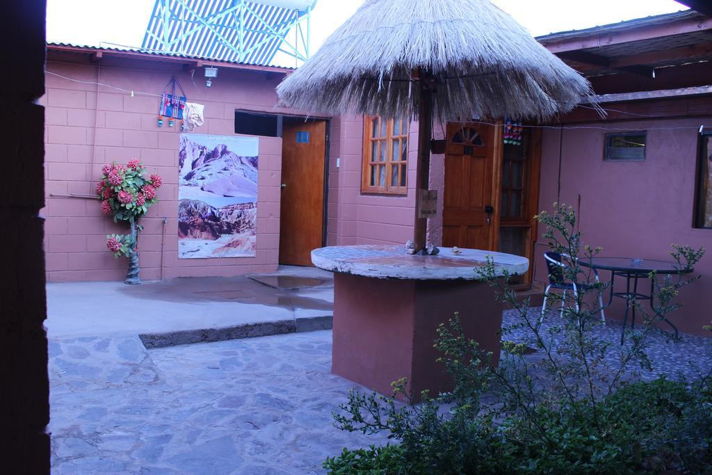 Hostal Tuyasto San Pedro de Atacama Exterior photo